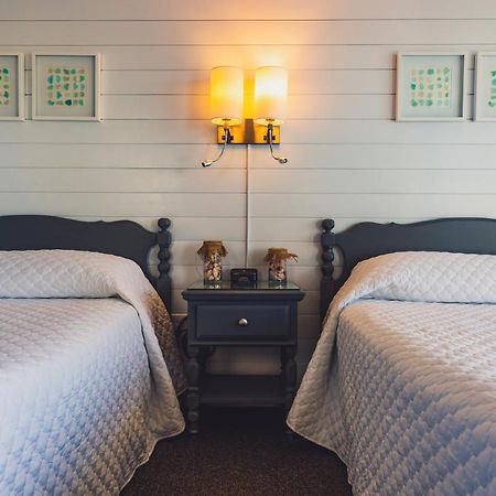 Bearskin Neck Motor Lodge Рокпорт Экстерьер фото